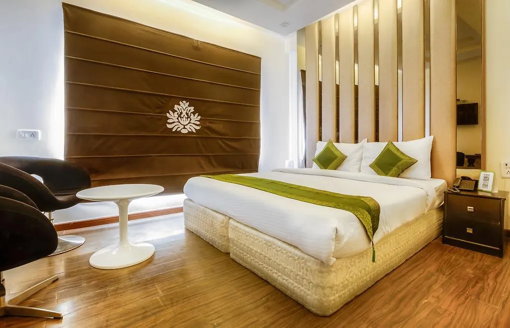 Hotel Gold Souk - Karol Bagh Дели Индия